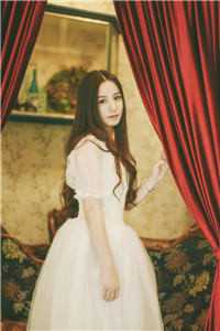 改嫁王府当富婆，夺他江山又如何未删减版