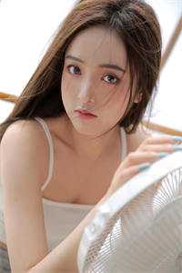 女友嫁给我，只为了气她的白月光完结