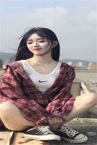 恶毒女配挺孕肚离婚，被首长亲哭无弹窗