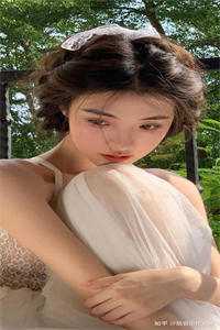 拒当保姆，老太重生拿回百亿资产by