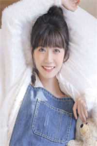 飞花烬处刃凝霜在线