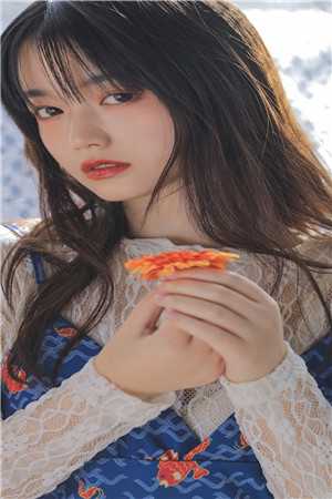 太子退婚娶穿越女，我改嫁三皇子登后位小说全文免费