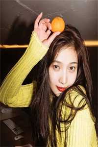 伫立灯塔望星河无删减版