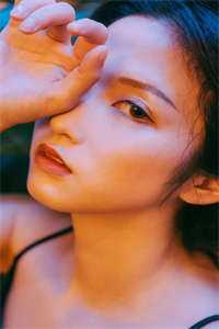 太子退婚娶穿越女，我改嫁三皇子登后位的小说