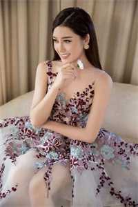 去参加同学婚礼后，首富老婆吓哭了笔趣阁