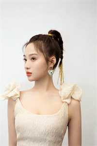 昨夜离港，灯火璀璨小说免费