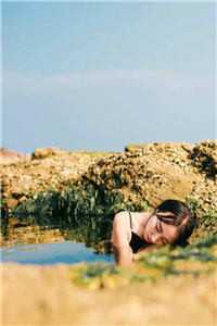 九年相恋，无疾而终完本