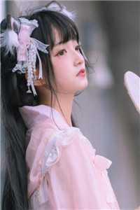 我摘星辰缀她衣热门推荐