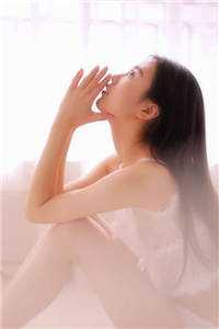 大妈火车脱鞋16小时，我反手举报违禁品，大妈彻底慌了新上热文