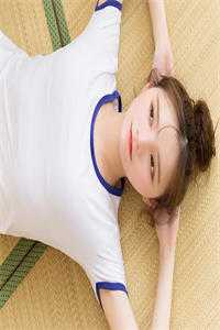 老同学邀请我参加她和我老公的婚礼无删减版