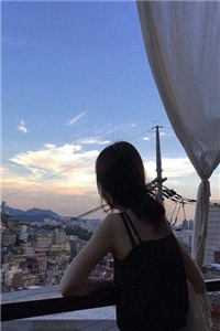 别回头，我不会在原地等你精彩