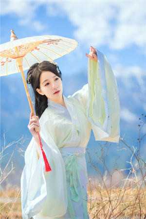 出狱后，为给小助理出气亲手送我进监狱的未婚妻悔疯了最后结局