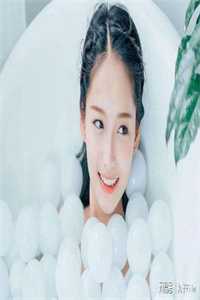 月色将尽，不偏旧人未删减版