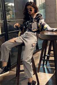 千山奔赴，一梦成灰全新