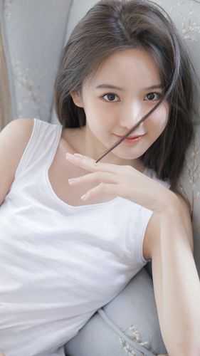 她赠樱花，我抱故土薛皓黎薇番外