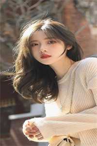 未婚夫和女兄弟在酒吧领证，我摇骰子让他们倾家荡产全文