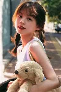 雾月沉入琥珀川完结版