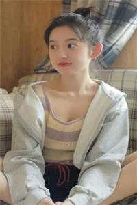 苏醒后发现被资助的女大鸠占鹊巢爆款宝藏