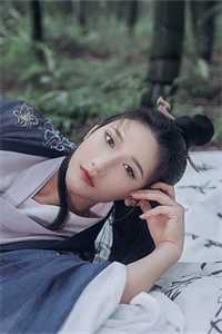 娇弱美人手指轻勾，腹黑相公把她亲懵无删减全文