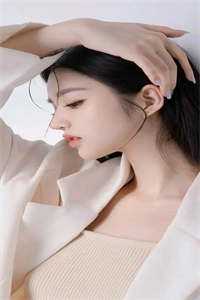 第九次民政局失约，我闪婚前任死对头闻政韶光全局