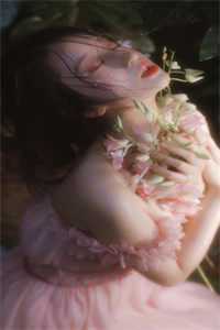 苔痕漫过诺言石必读文